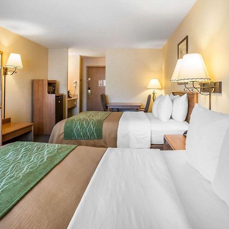 Quality Inn Lone Pine Near Mount Whitney Exterior photo